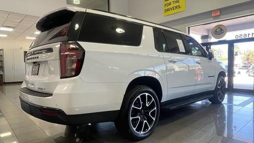 White 2024 Chevrolet Suburban RST