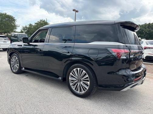 2025 INFINITI QX80 SENSORY