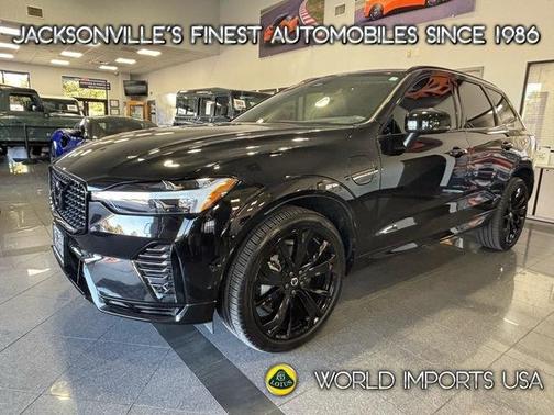 2024 Volvo XC60 Recharge Plug-In Hybrid T8 Ultimate Black Edition