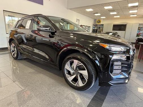 2025 Audi Q6 e-tron Premium
