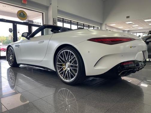 Moonlight White 2022 Mercedes-Benz AMG SL 63 Base
