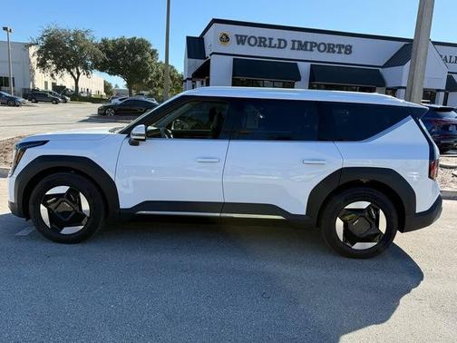 2025 Kia EV9 Wind