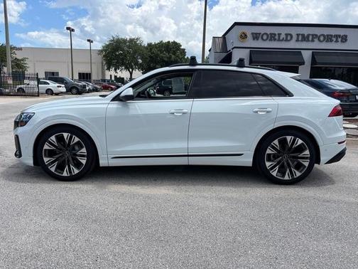 2024 Audi Q8 55 Premium