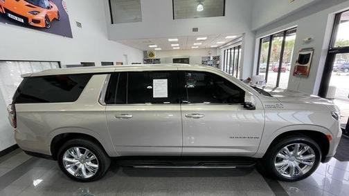 2023 Chevrolet Suburban High Country