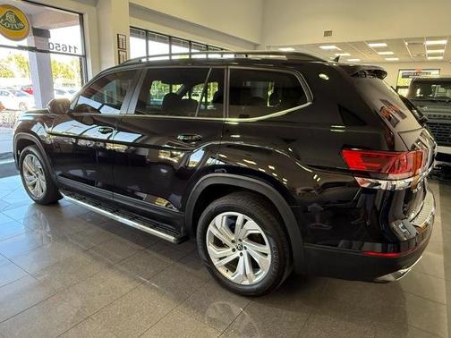 2023 Volkswagen Atlas 3.6L SE w/Technology