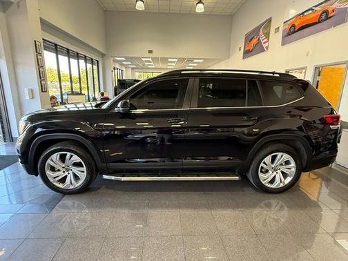 2023 Volkswagen Atlas 3.6L SE w/Technology