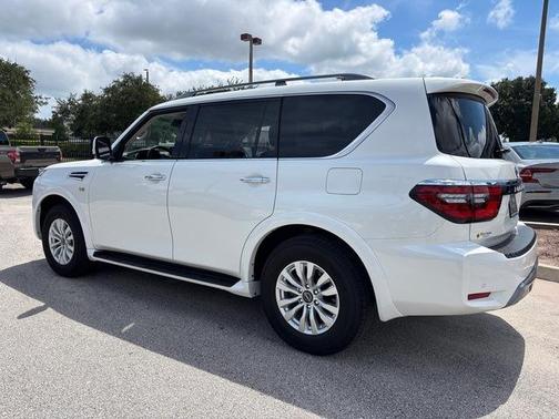 2022 Nissan Armada SV