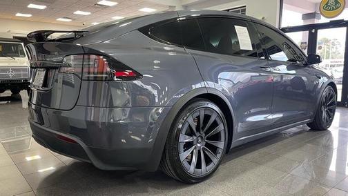 2022 Tesla Model X Base