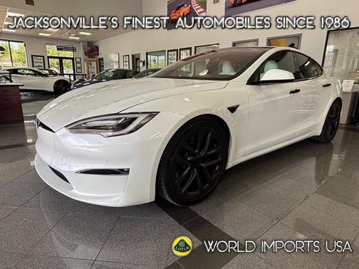 2022 Tesla Model S Plaid