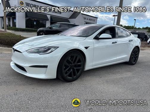2022 Tesla Model S Plaid