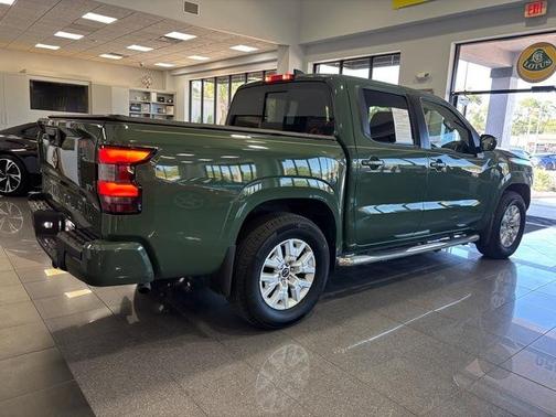2024 Nissan Frontier SV
