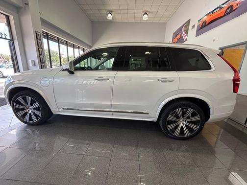 2022 Volvo XC90 Recharge Plug-In Hybrid INSCRIPTION-NEW 78 270.00