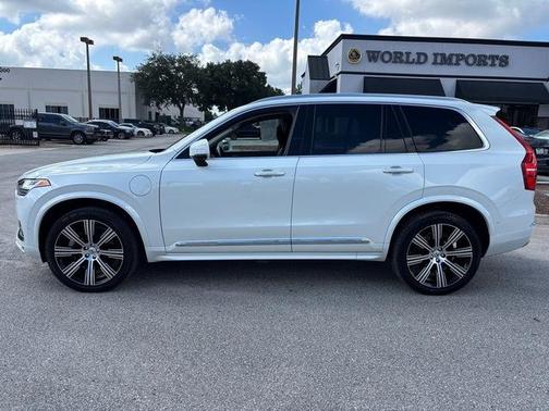 2022 Volvo XC90 Recharge Plug-In Hybrid INSCRIPTION-NEW 78 270.00