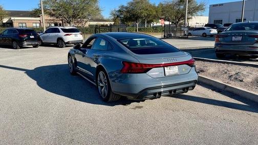 2023 Audi e-tron GT Premium Plus