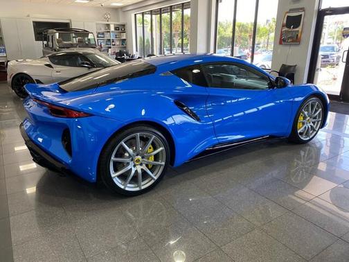 2025 Lotus Emira V6