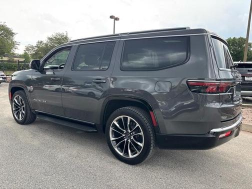 2022 Jeep Wagoneer Series II