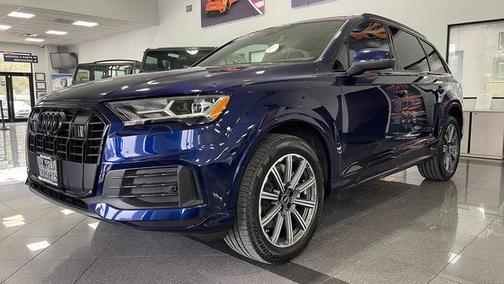 2023 Audi Q7 45 Premium