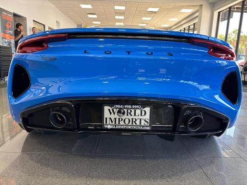 2025 Lotus Emira V6
