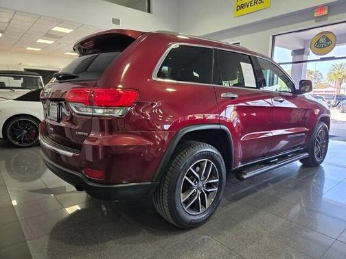 Red 2019 Jeep Grand Cherokee Limited