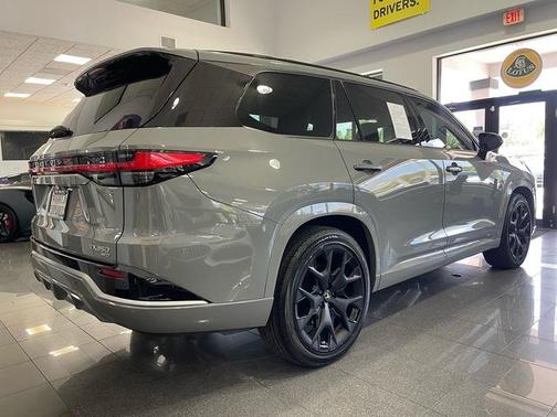 Gray 2025 Lexus TX 350 TX 350 F HANDLING
