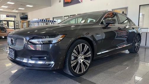 2023 Volvo S90 B6 Ultimate