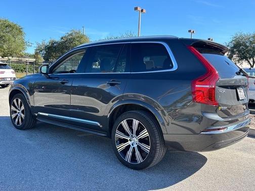 2024 Volvo XC90 Recharge Plug-In Hybrid T8 Plus Bright Theme 7-Seater