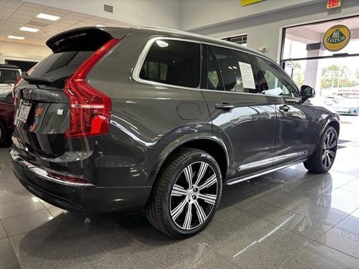 2024 Volvo XC90 Recharge Plug-In Hybrid T8 Plus Bright Theme 7-Seater