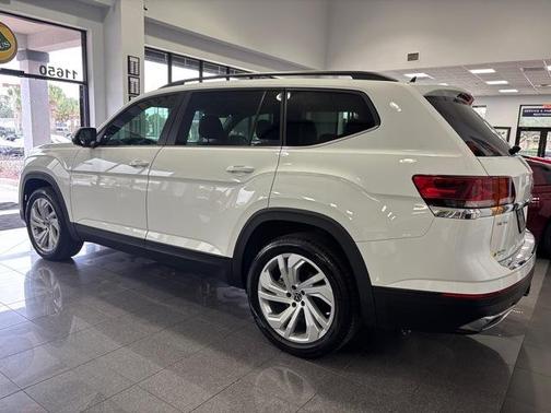 2023 Volkswagen Atlas 3.6L SE w/Technology