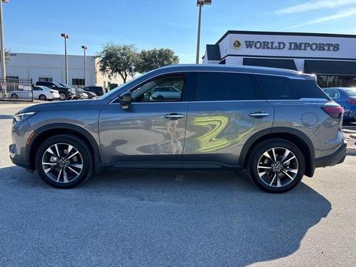 2025 INFINITI QX60 Luxe