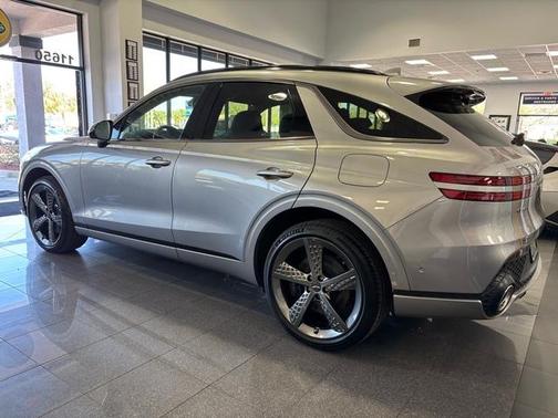 2023 Genesis GV70 2.5T