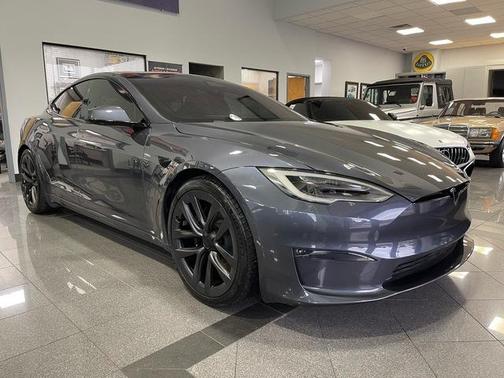 2021 Tesla Model S Plaid