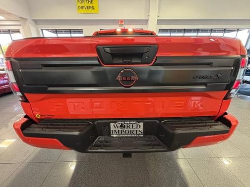 2025 Nissan Frontier PRO-X