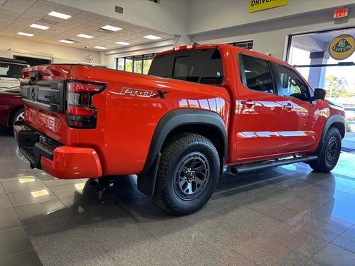 2025 Nissan Frontier PRO-X