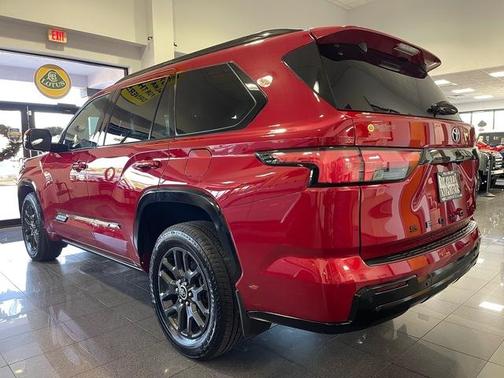 2023 Toyota Sequoia Platinum