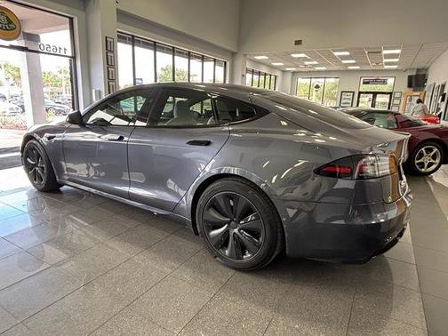 2023 Tesla Model S 
