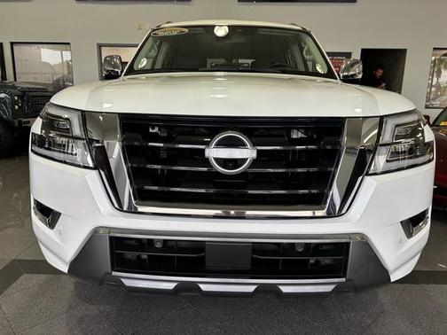2023 Nissan Armada Platinum