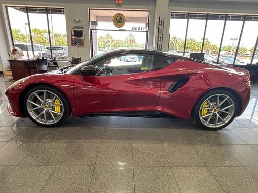2025 Lotus Emira V6