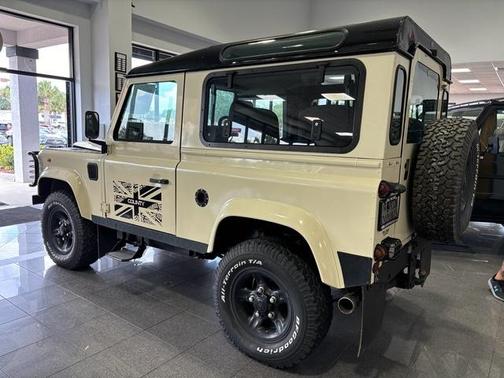 1998 Land Rover Defender 90 3-DR HARD TOP RHD-COLLECTOR SERIES