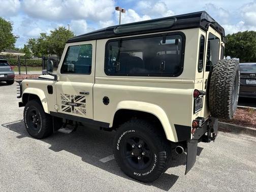1998 Land Rover Defender 90 3-DR HARD TOP RHD-COLLECTOR SERIES