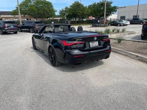 Black Sapphire 2022 BMW M440 i