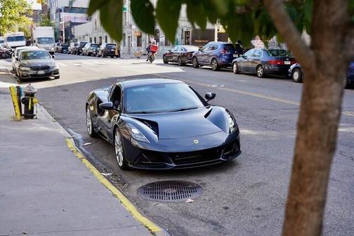 2025 Lotus Emira V6