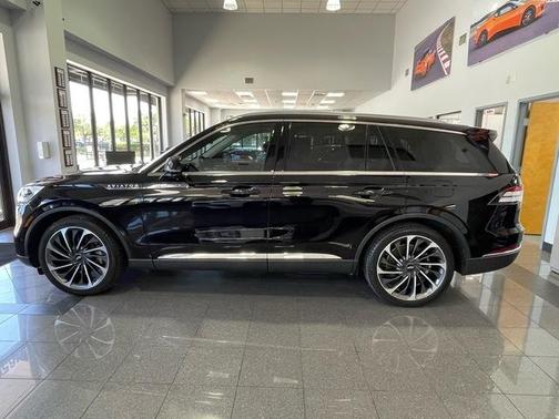 Black 2020 Lincoln Aviator Reserve AWD