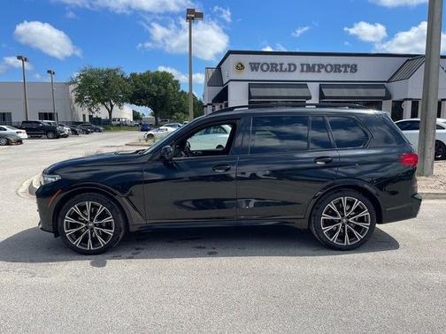 Black Sapphire 2020 BMW X7 xDrive40i