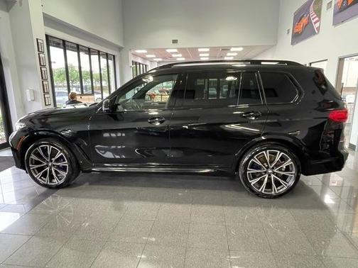 Black Sapphire 2020 BMW X7 xDrive40i