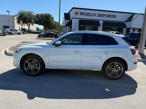 2024 Audi Q5 e 55 S line quattro Premium