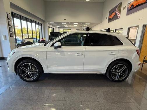 2024 Audi Q5 e 55 S line quattro Premium
