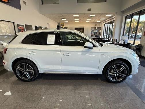 2024 Audi Q5 e 55 S line quattro Premium