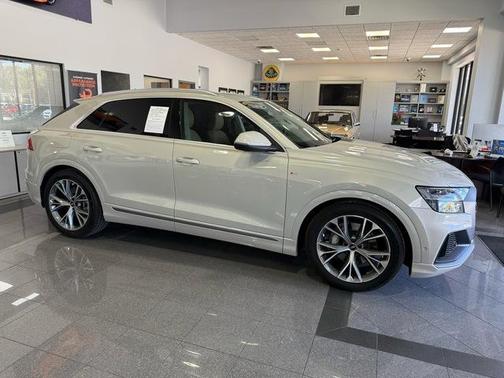 2023 Audi Q8 55 Premium