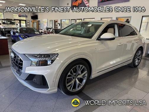 2023 Audi Q8 55 Premium