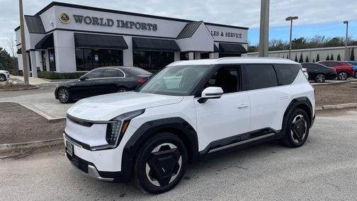 2025 Kia EV9 Land